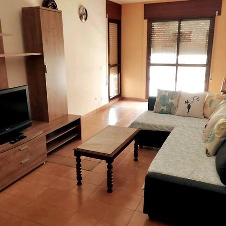 Apartamento Para 6 Personas En Barbastro Luaran gambar